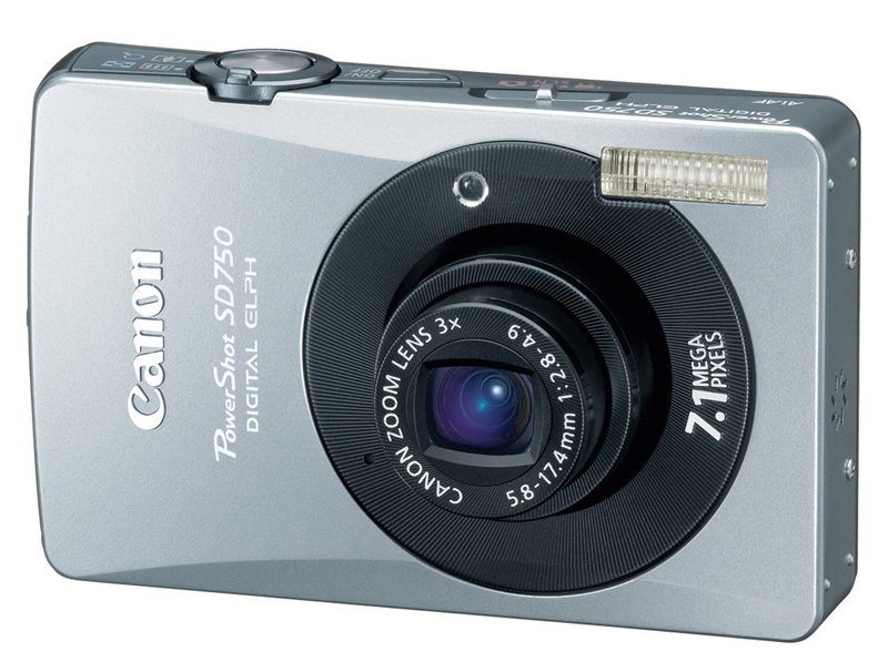 Illustration for article titled Canon Rolls Out Two 7.1MP Digital Elph Cameras: the SD750 and SD1000